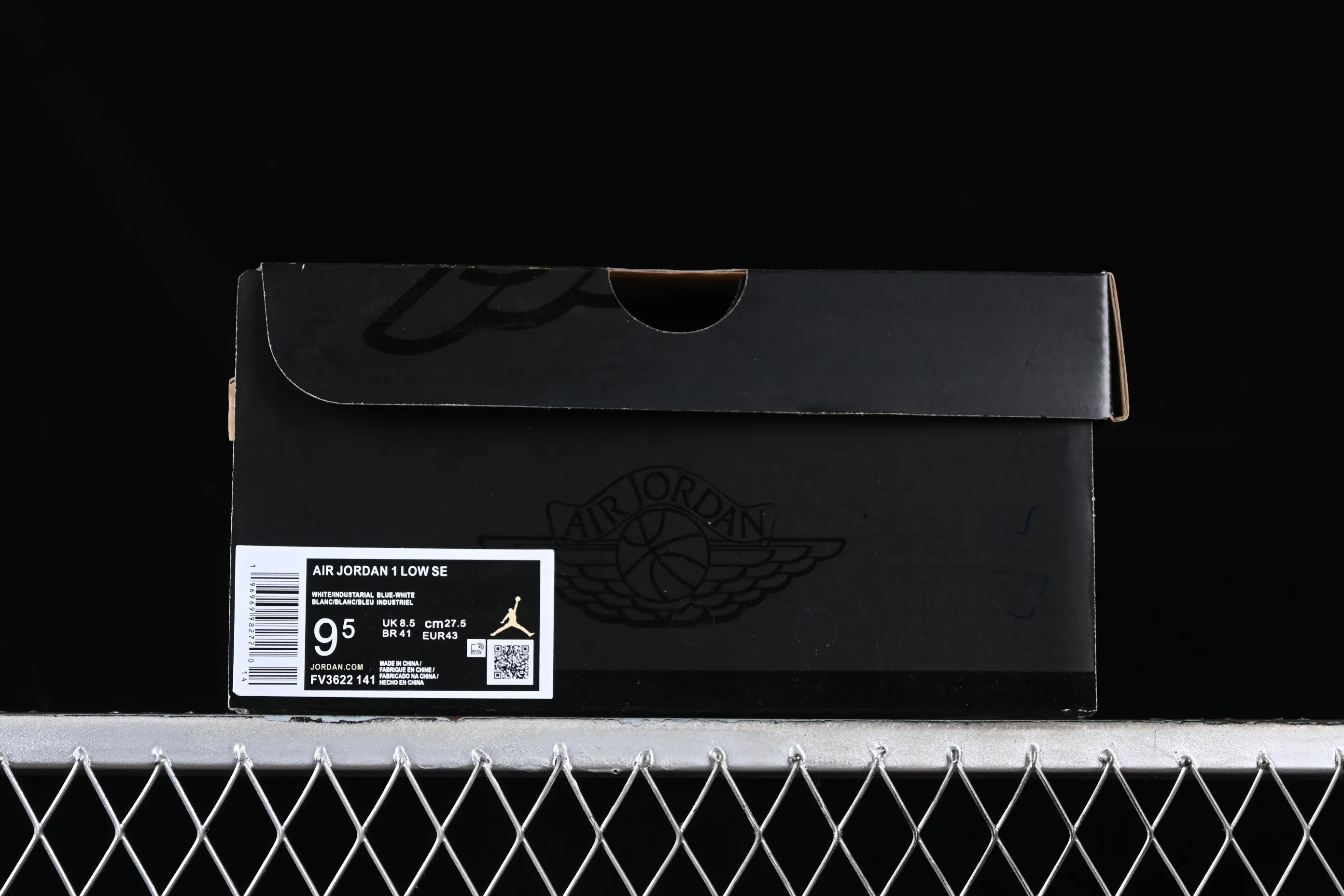 All categories Air Jordan Jordan series basketball shoes Air Jordan 1 Low Z version Air Jordan 1 Low SE AJ1 Joe 1 blue and black sashimi embroidery style low-top cultural casual sneakers FV3622-141